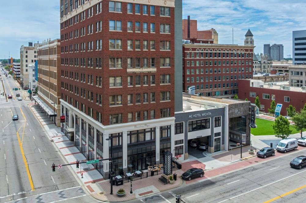 Ac Hotels By Marriott Wichita Downtown