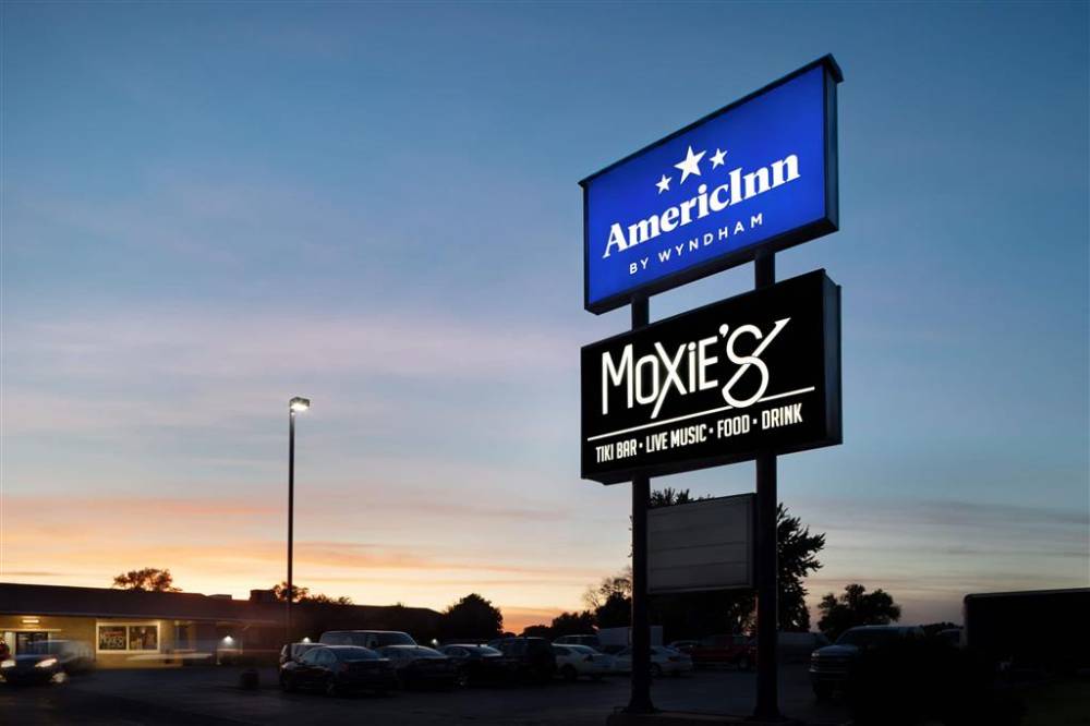 Americinn By Wyndham La Crosse Riverfront Conference Center