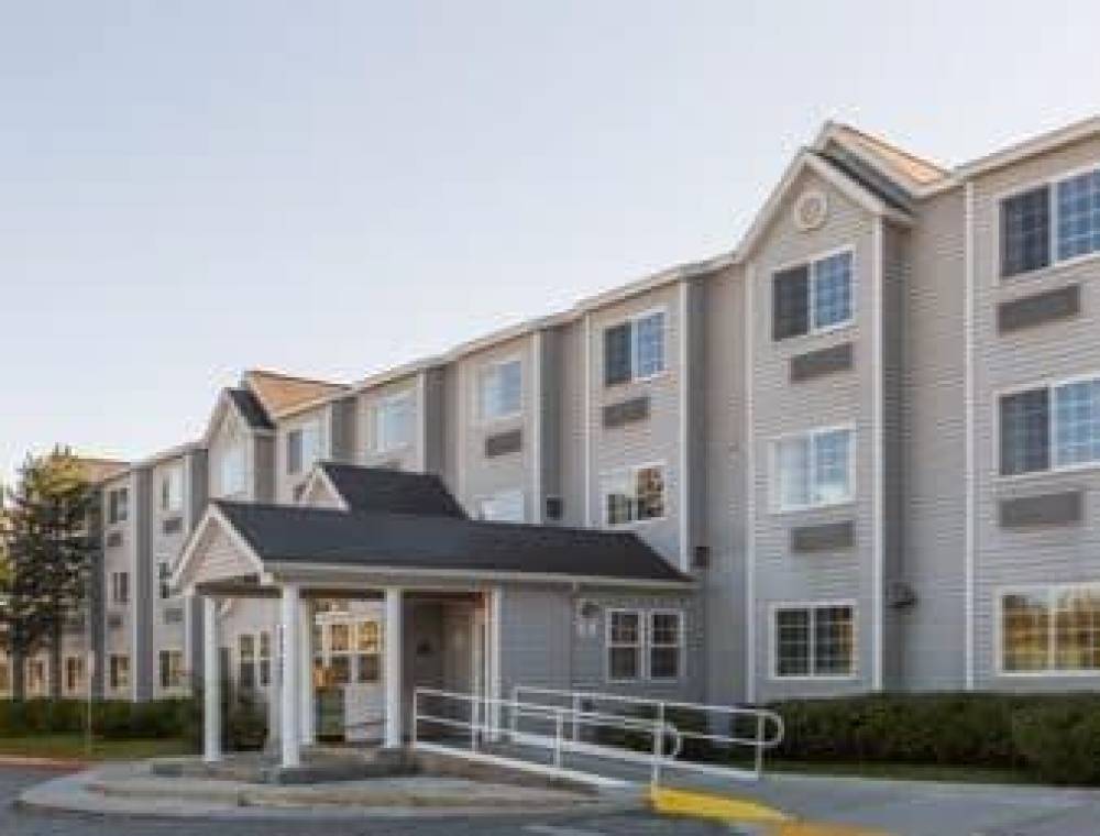 Baymont Inn & Suites By Wyndham Anchorage Airport