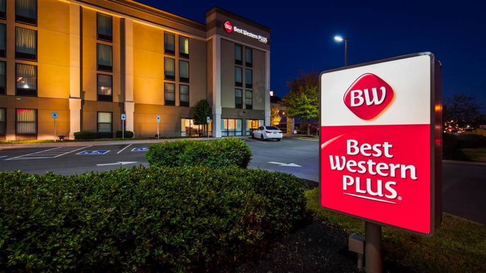 Best Western Plus Belle Meade Inn & Suites