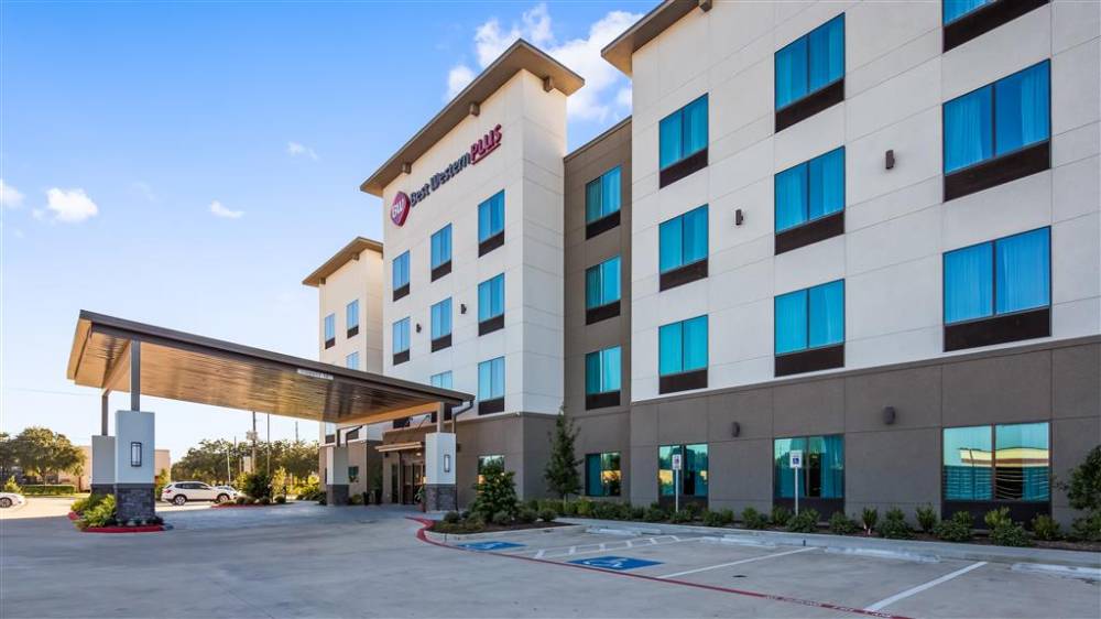 Best Western Plus Houston I-45 North Inn & Suites