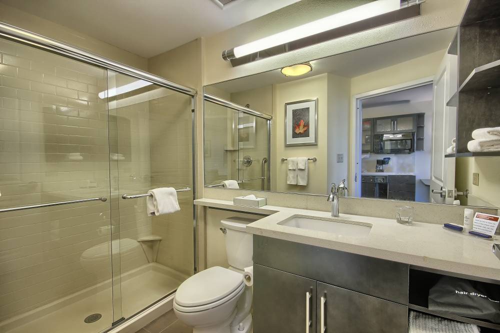 Candlewood Suites Grove City