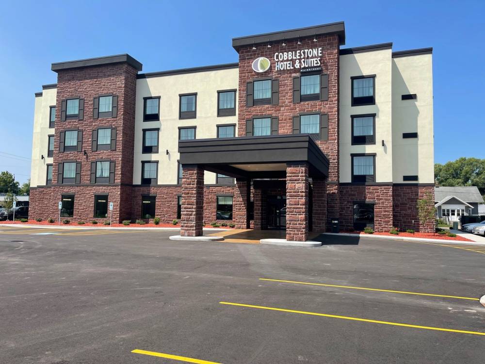 Cobblestone Hotel Little Chute