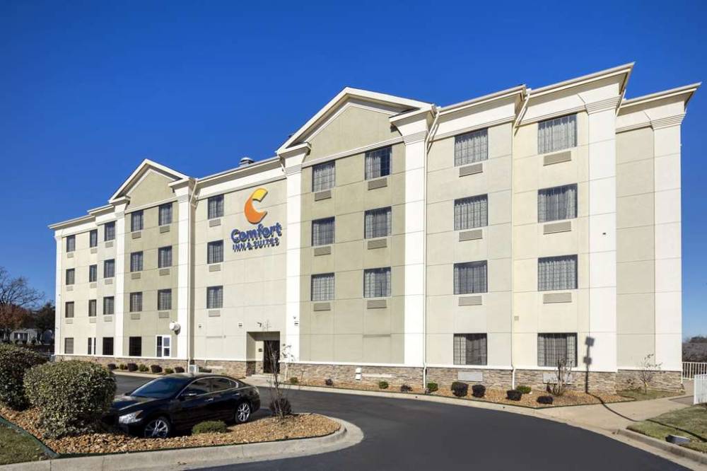 Comfort Inn And Suites North Little Rock