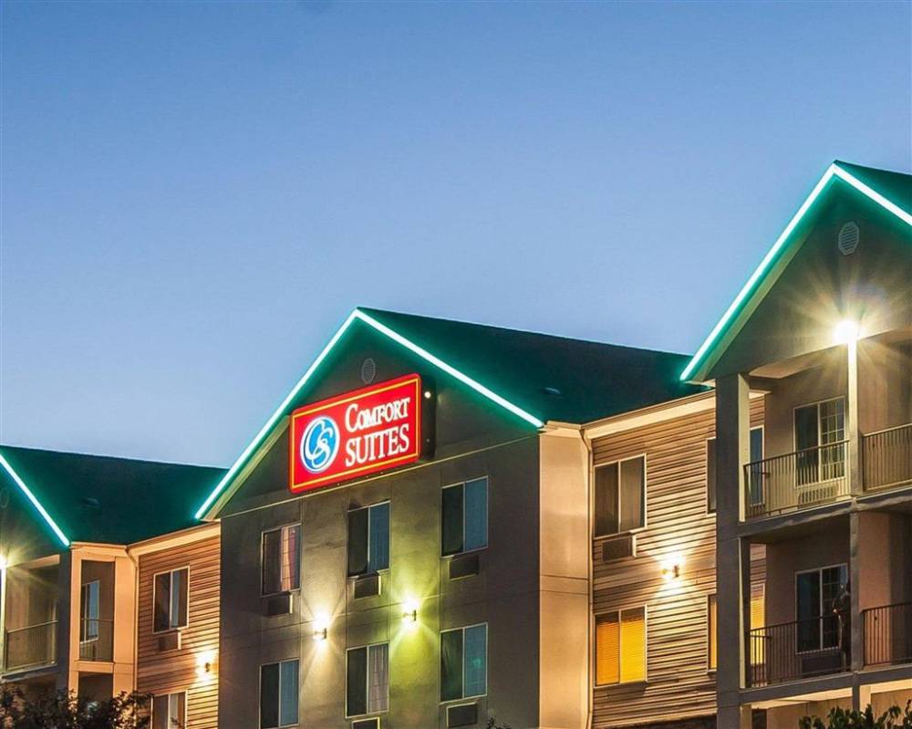 Comfort Suites Redmond Airport