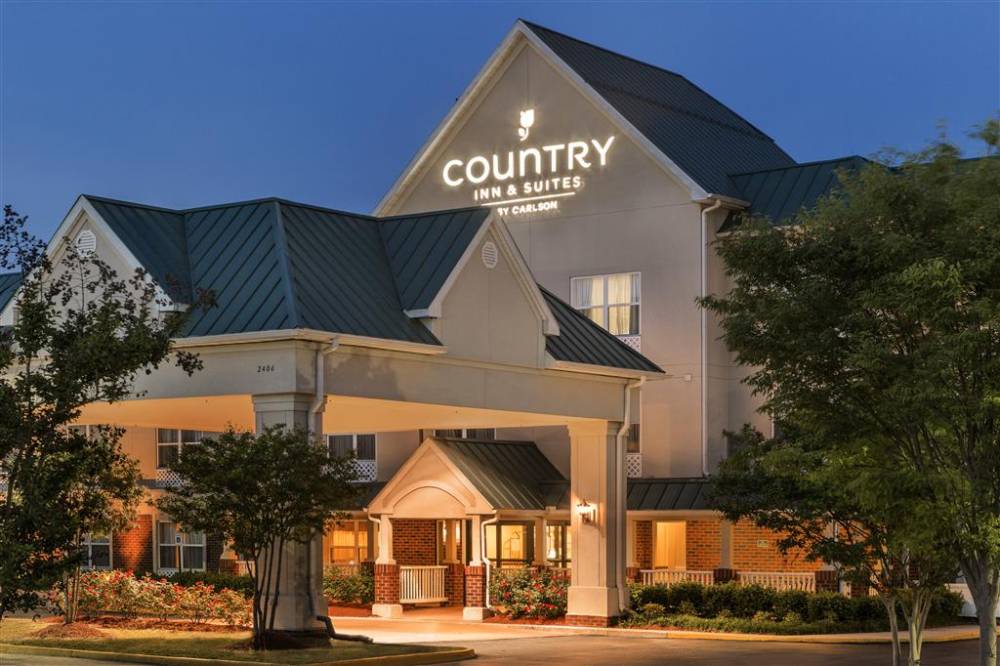 Country Inn And Suites By Radisson Chest