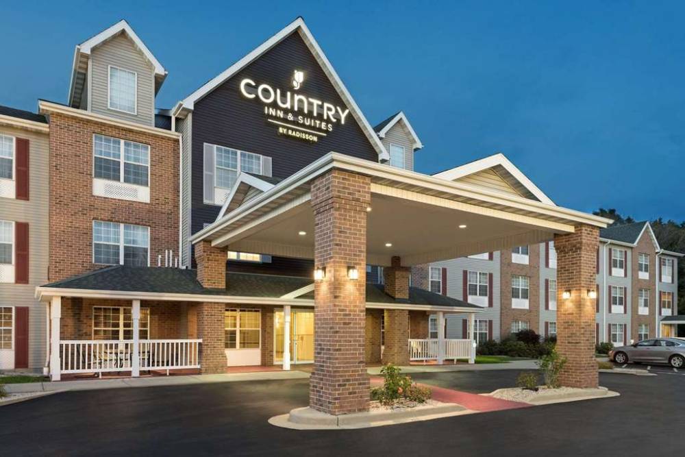 Country Inn And Suites By Radisson Milwaukee Airport Wi
