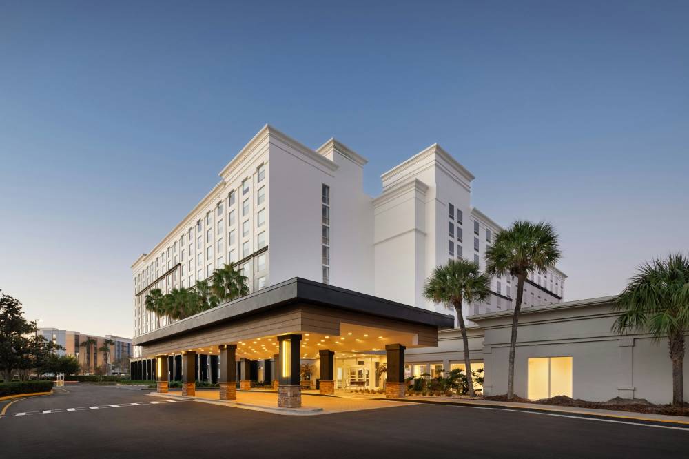 Courtyard By Marriott Across Universal Orlando
