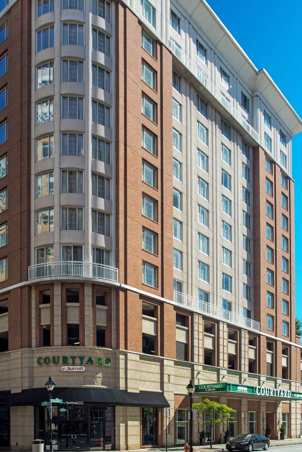 Courtyard By Marriott Baltimore Downtown Inner Harbor