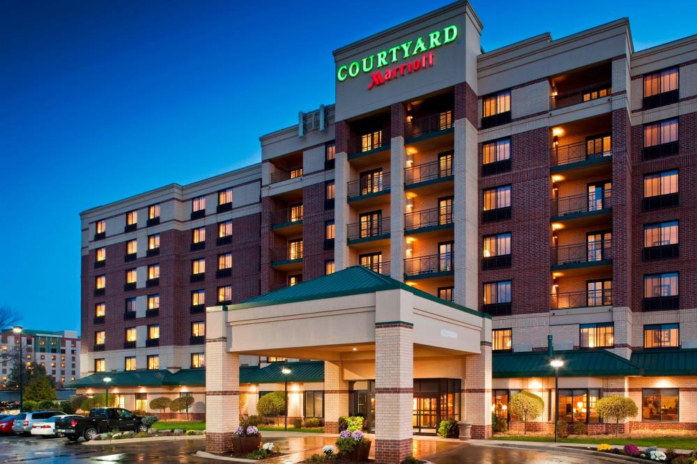 Courtyard By Marriott Bloomington By Mall Of America