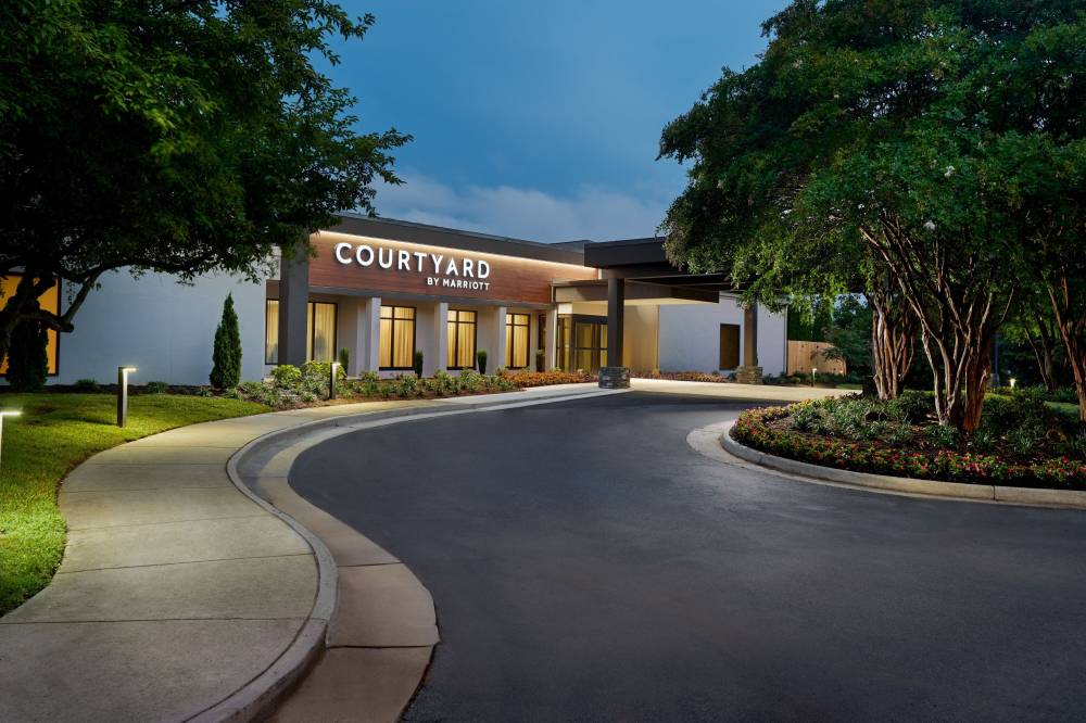 Courtyard By Marriott Charlottesville North