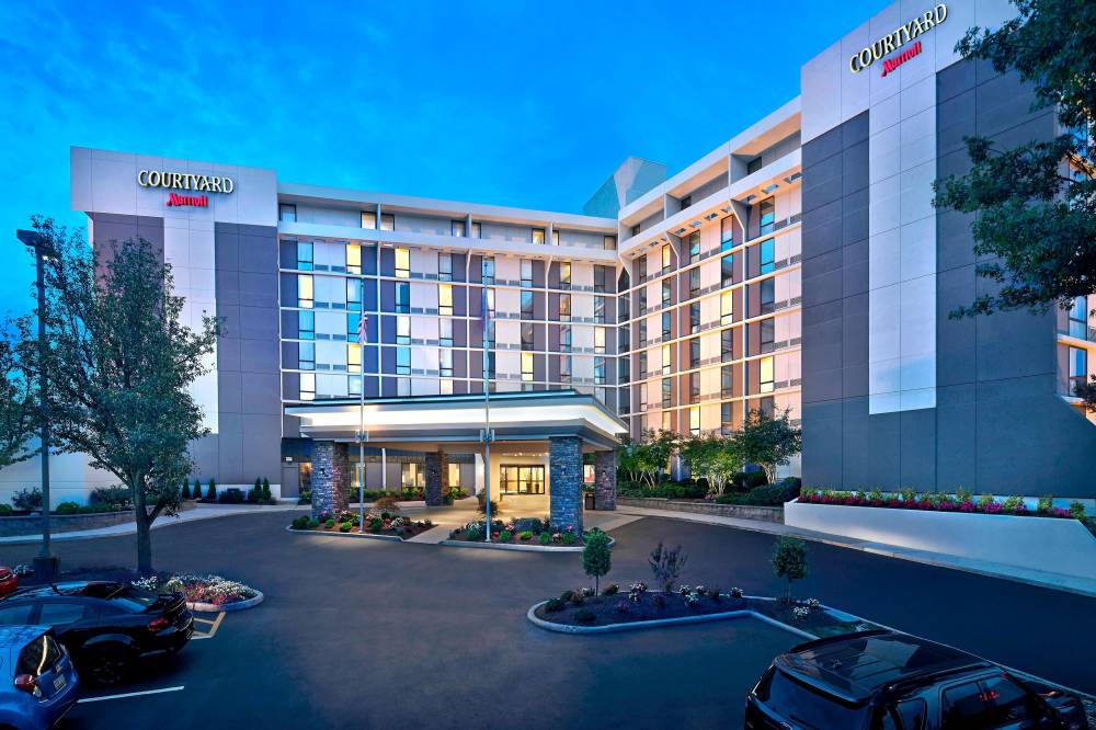 Courtyard By Marriott Philadelphia City Avenue