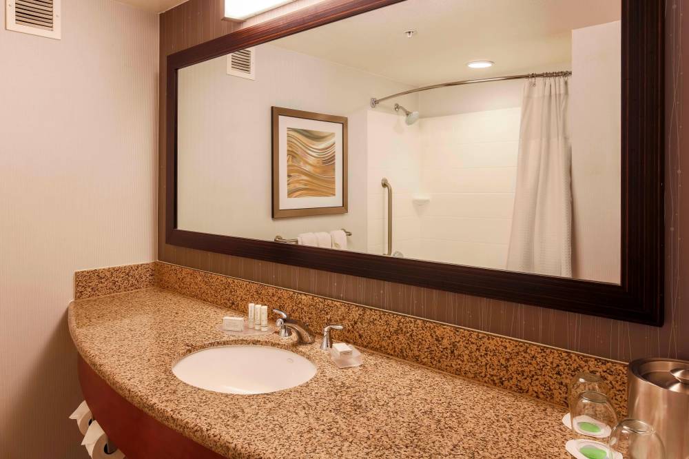 Courtyard By Marriott San Diego Airport Liberty Station