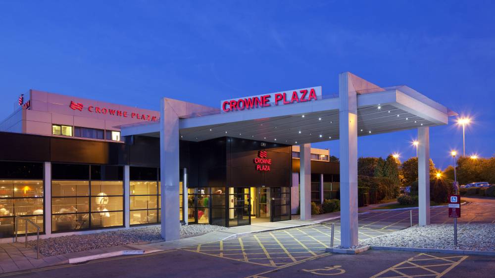 Crowne Plaza Manchester Apt