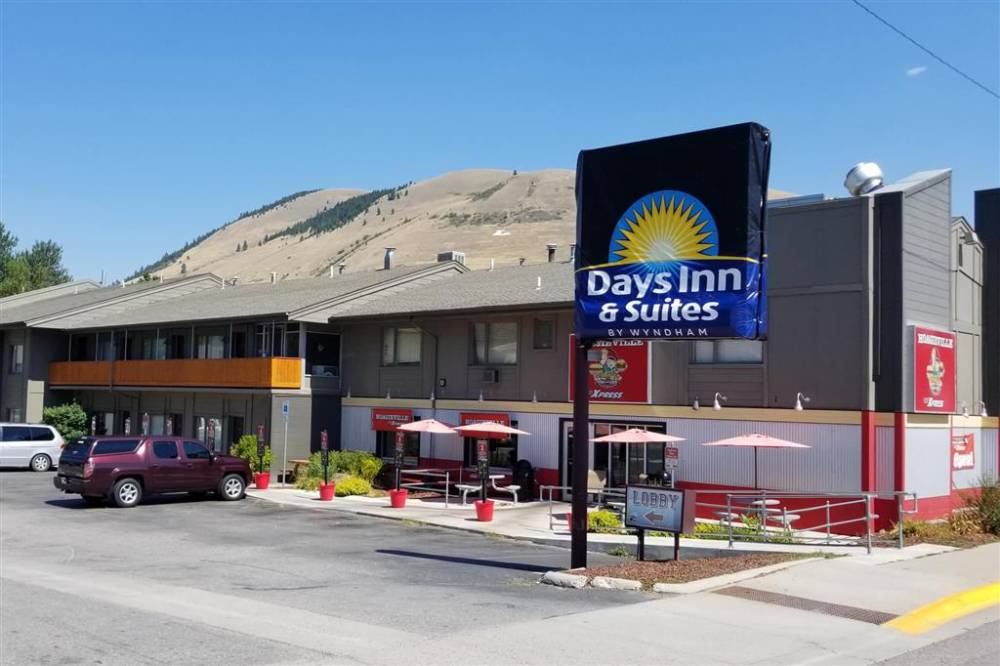 Days Inn And Suites By Wyndham Downtown Missoula-university