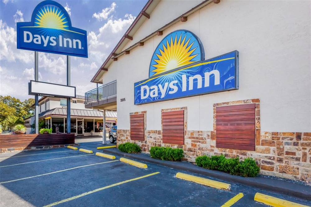 Days Inn By Wyndham Austin/university/downtown