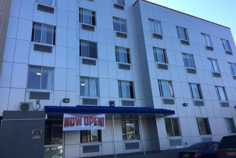 Days Inn By Wyndham Brooklyn Borough Park
