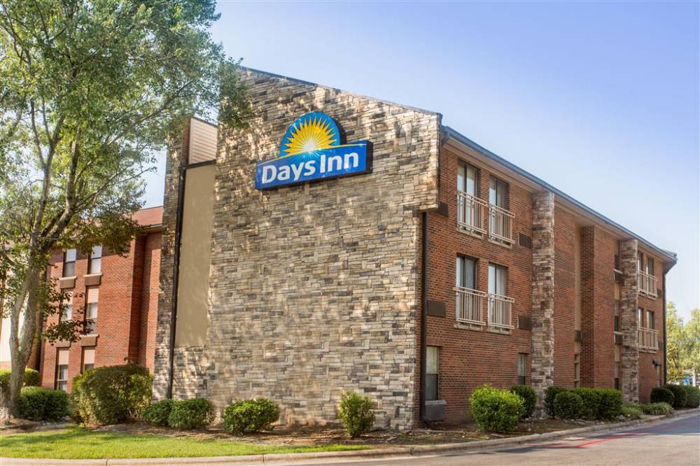 Days Inn By Wyndham Raleigh-airport-research Triangle Park