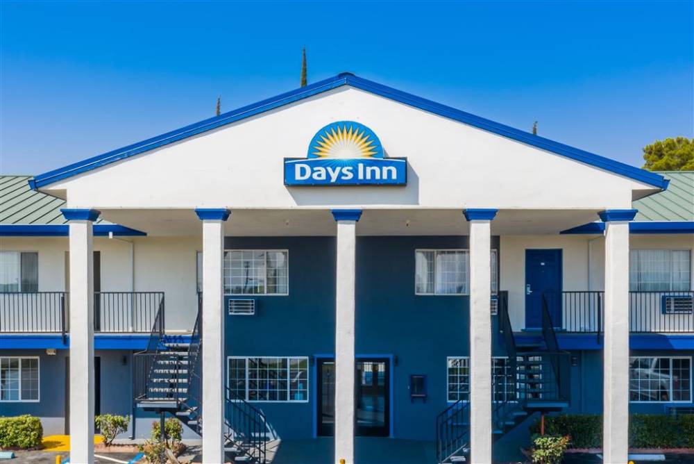 Days Inn By Wyndham Red Bluff