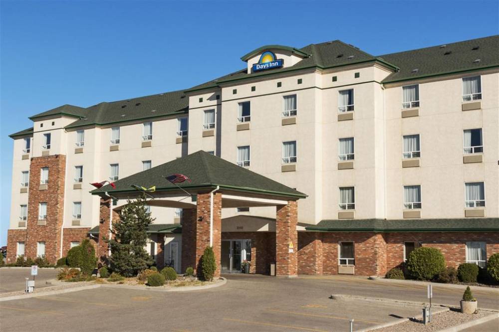 Days Inn By Wyndham Saskatoon