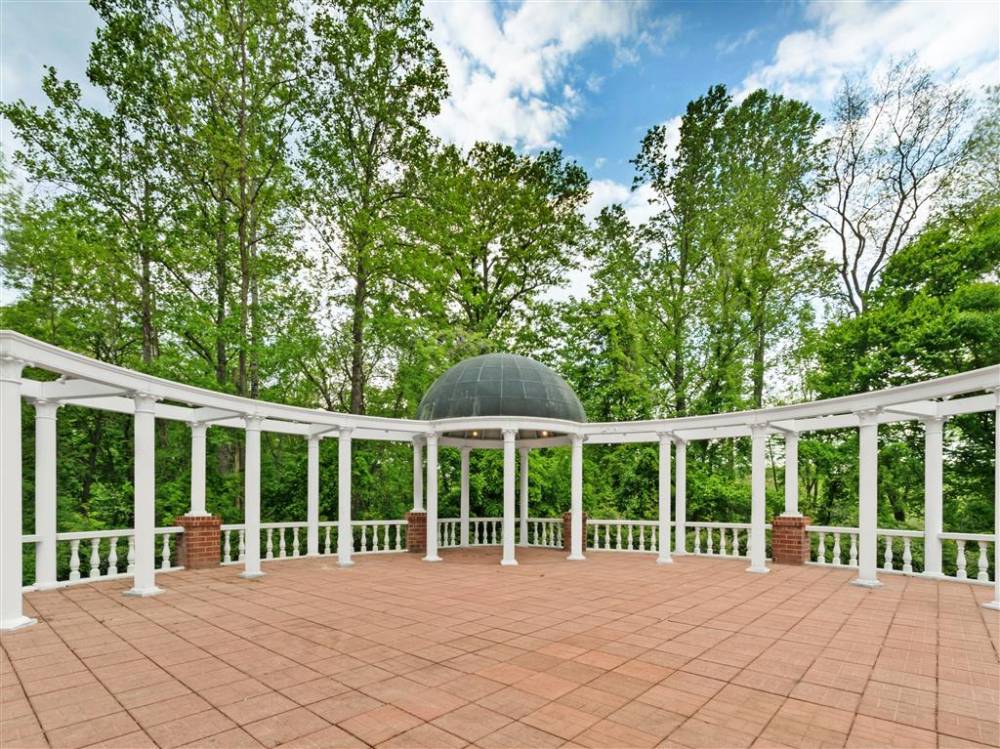 Doubletree By Hilton Charlottesville