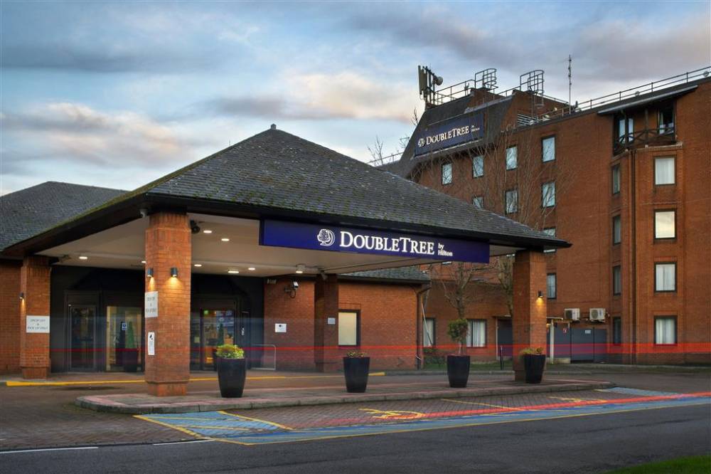 Doubletree By Hilton Manchester Airport