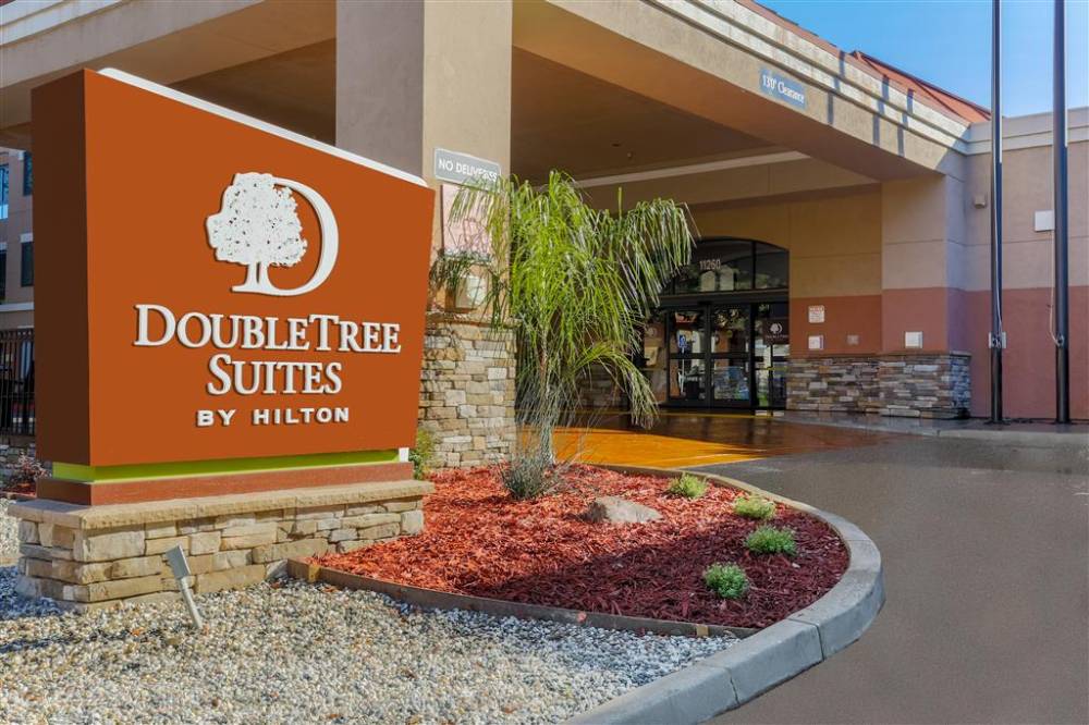 Doubletree Suites By Hilton Sacramento - Rancho Cordova