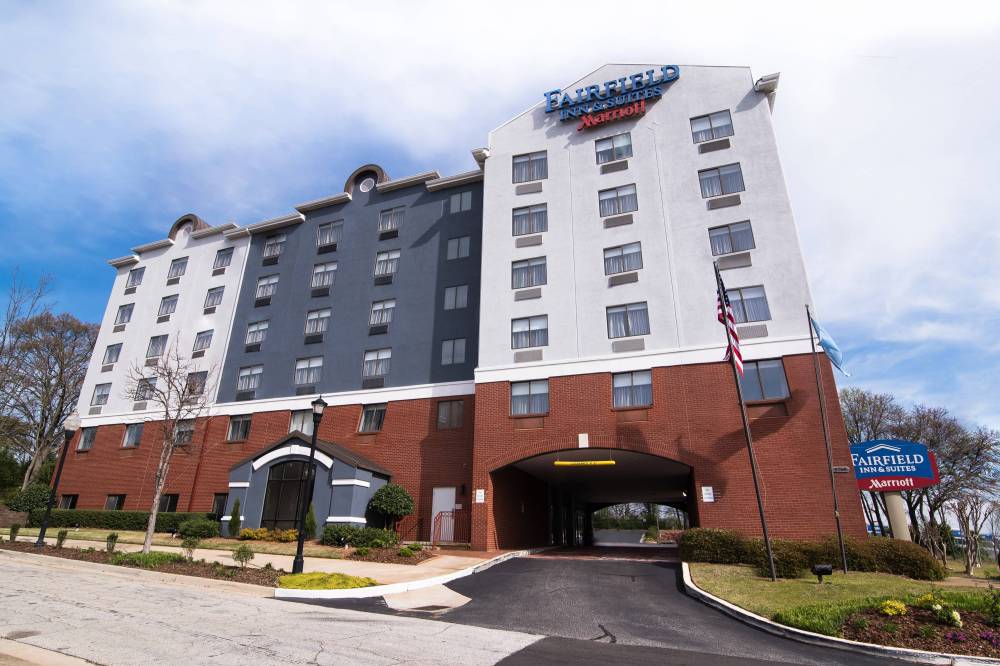 Fairfield Inn And Suites By Marriott Atlanta Airport North