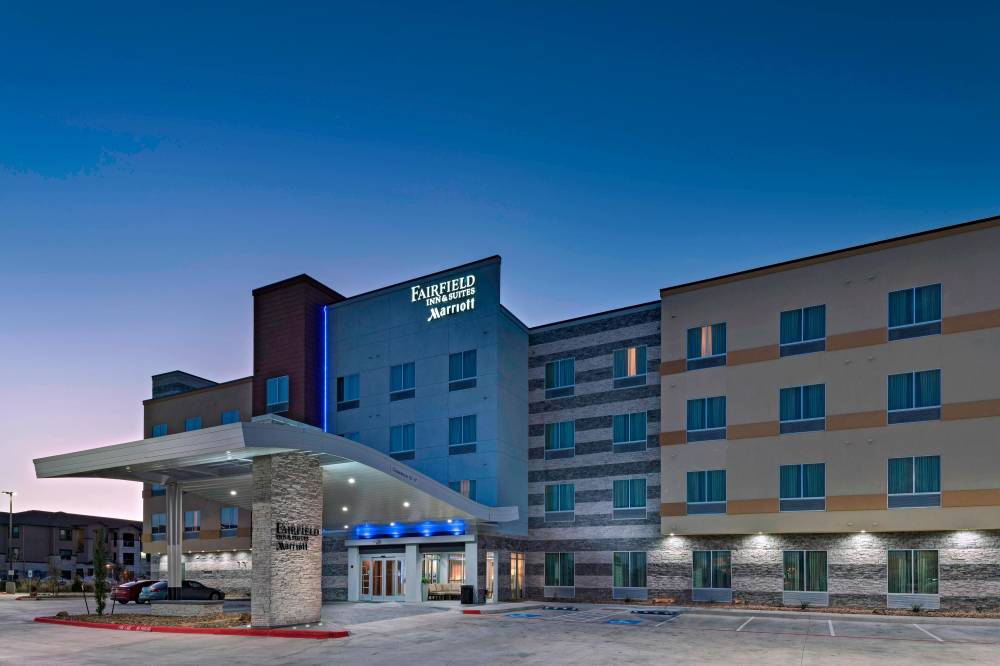 Fairfield Inn And Suites By Marriott Austin Buda