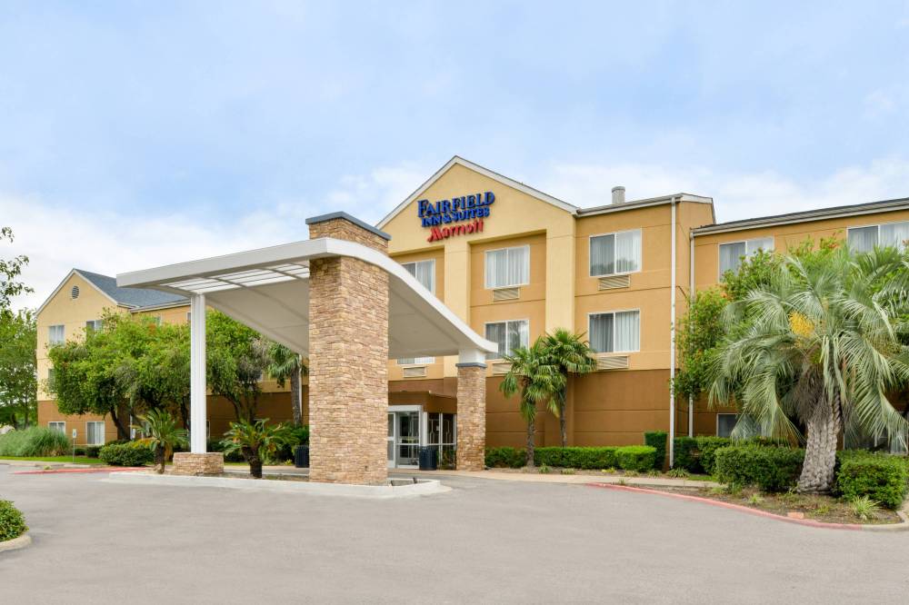Fairfield Inn And Suites By Marriott Beaumont