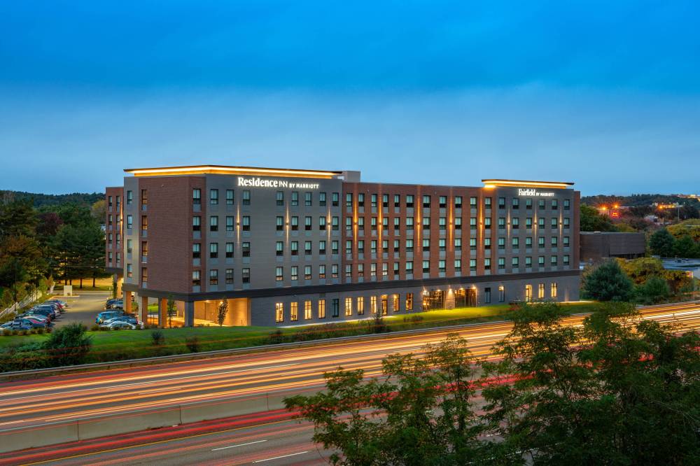 Fairfield Inn And Suites By Marriott Boston Waltham