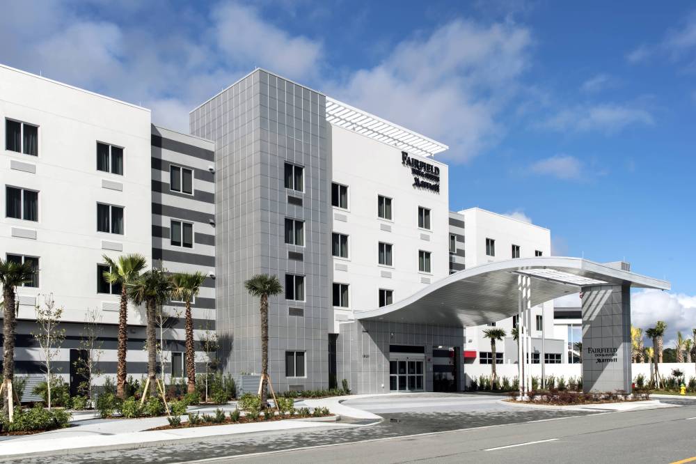 Fairfield Inn And Suites By Marriott Daytona Beach Speedway Airport