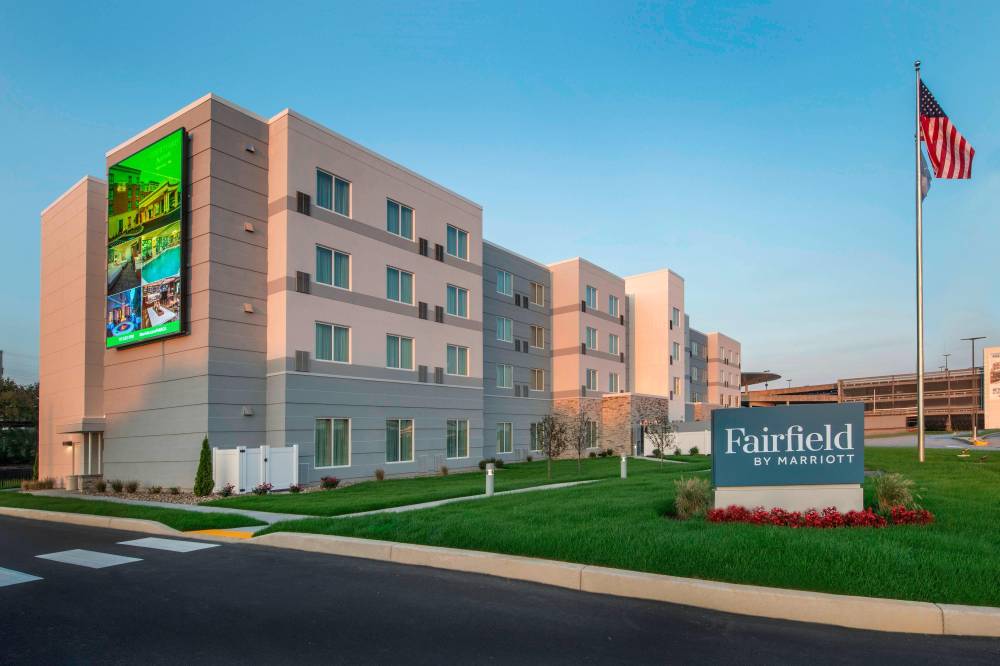 Fairfield Inn And Suites By Marriott Harrisburg International Airport