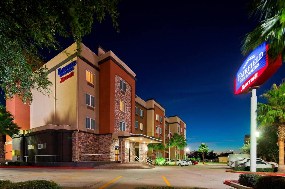 Fairfield Inn And Suites By Marriott Houston Hobby Airport