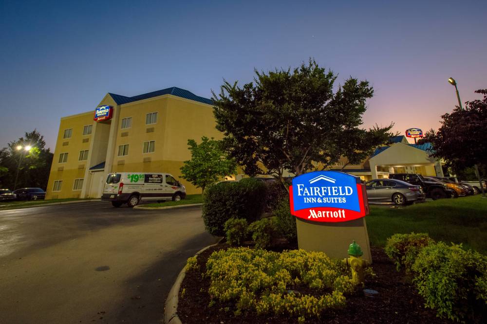 Fairfield Inn And Suites By Marriott Knoxville East