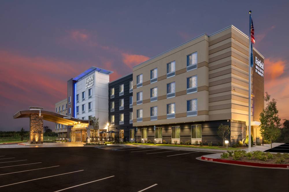 Fairfield Inn And Suites By Marriott Little Rock Airport