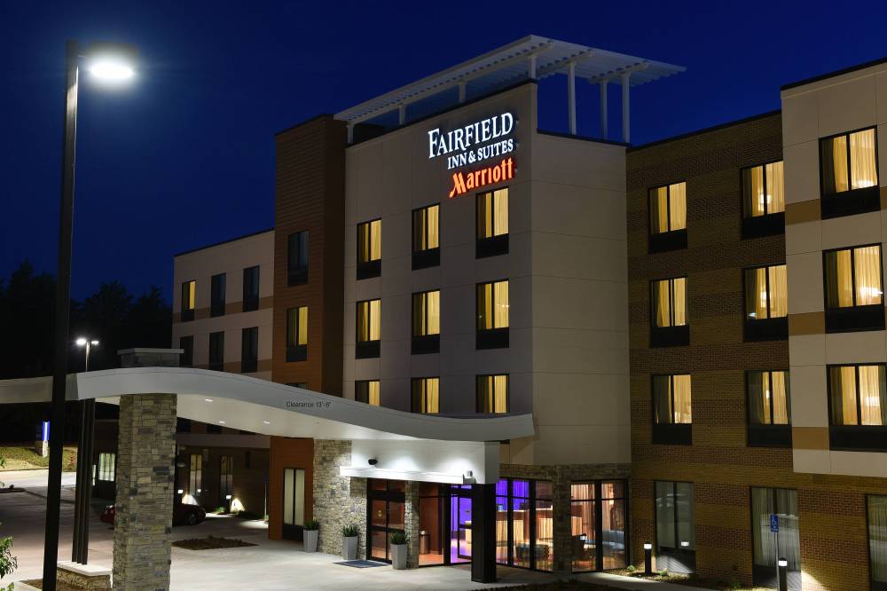 Fairfield Inn And Suites By Marriott Omaha West