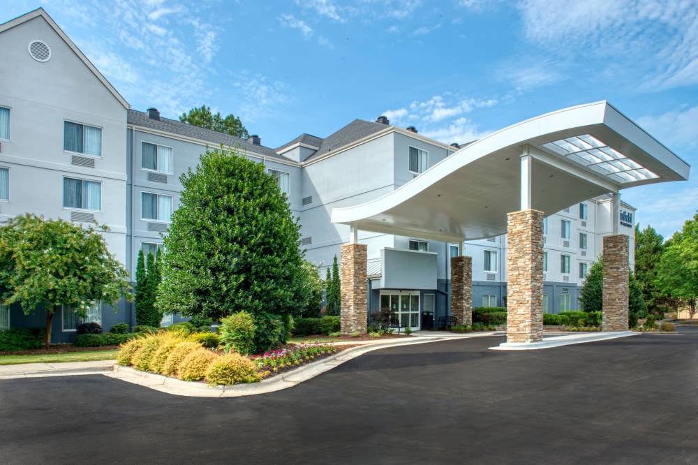 Fairfield Inn And Suites By Marriott Raleigh Crabtree Valley