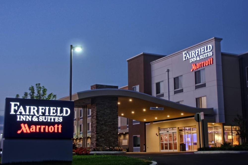 Fairfield Inn And Suites By Marriott Reading Wyomissing