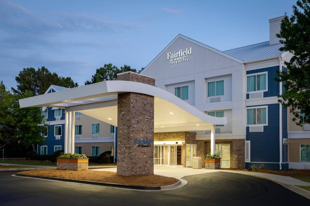 Fairfield Inn And Suites By Marriott Savannah Airport