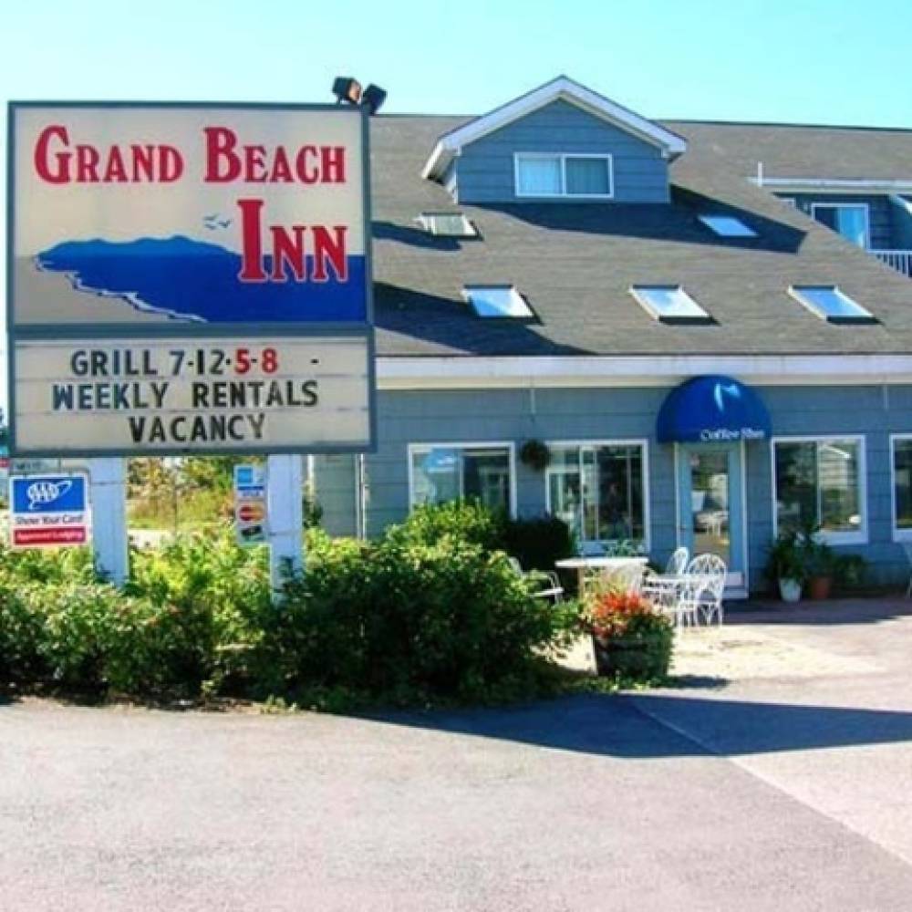 Grand Beach Inn