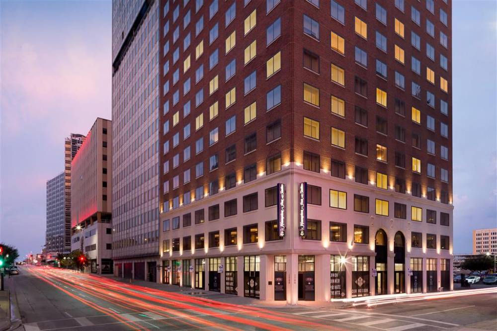 Hampton Inn & Suites By Hilton - Dallas / Downtown, Tx