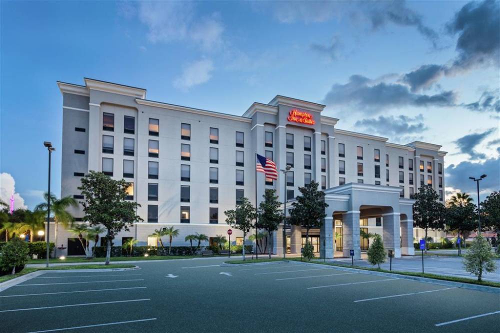 Hampton Inn & Suites Orlando International Drive North, Fl