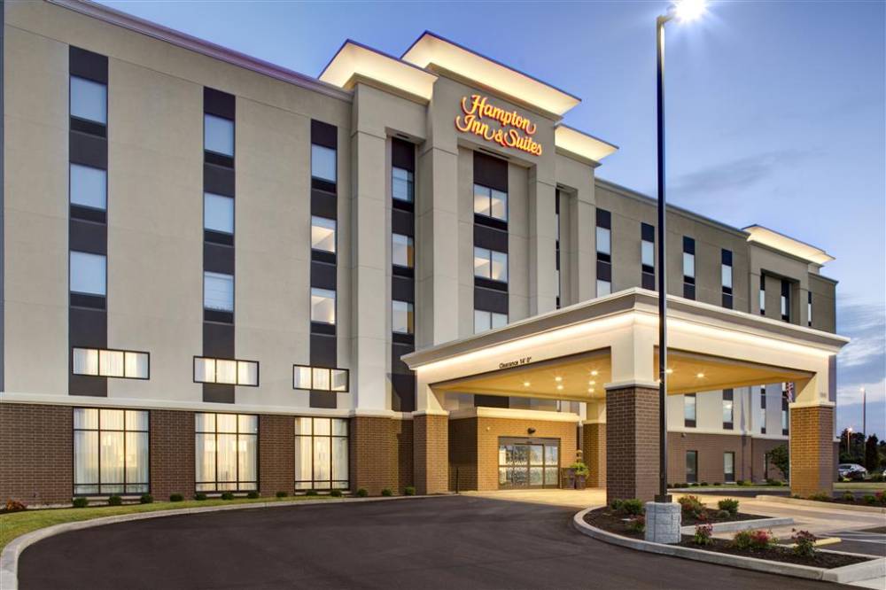Hampton Inn & Suites Syracuse-north