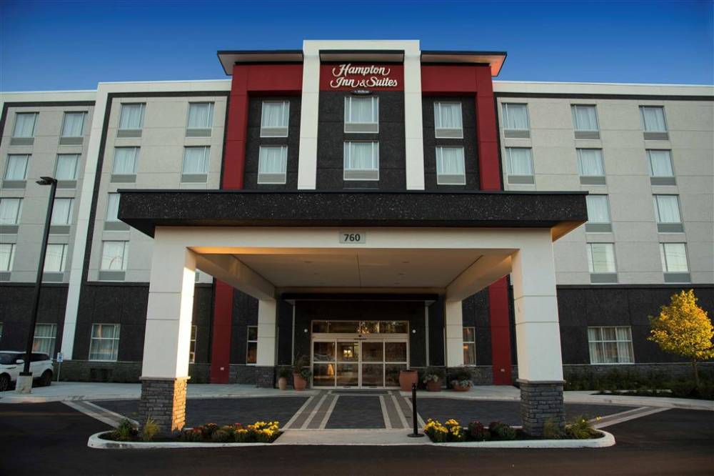 Hampton Inn And Suites By Hilton Thunder Bay