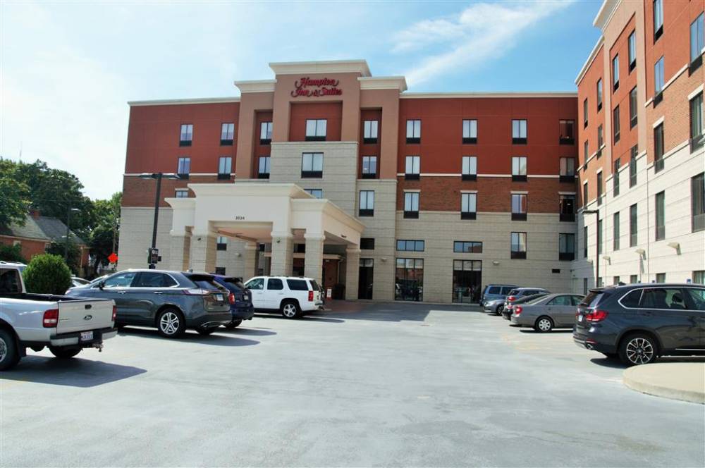 Hampton Inn And Suites Cincinnati/uptown-university Area