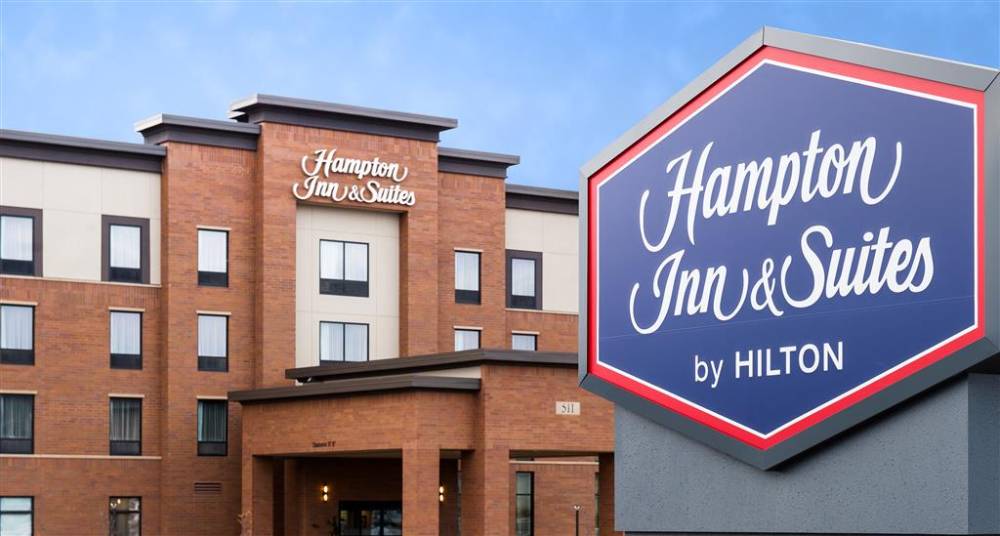 Hampton Inn And Suites La Crosse Downtown