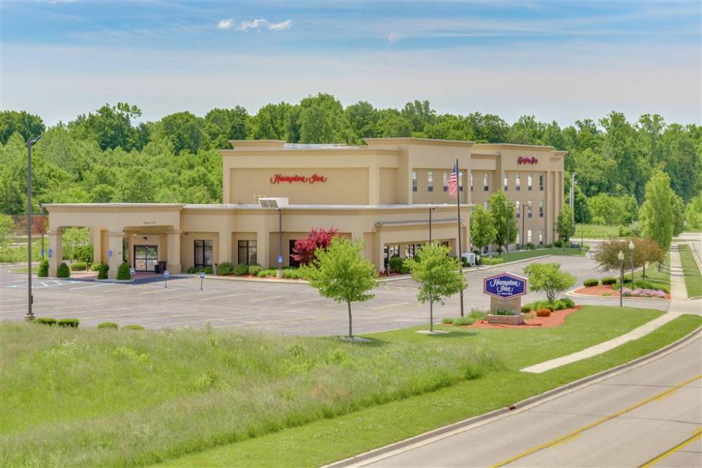 Hampton Inn Auburn  In