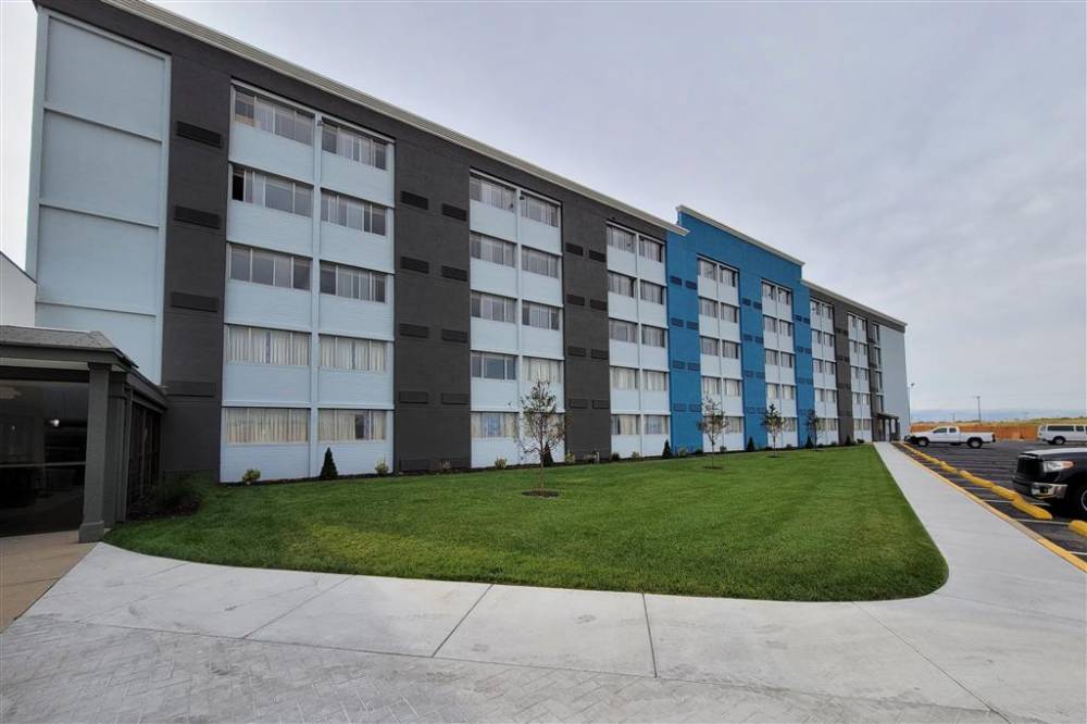 Hawthorn Extended Stay By Wyndham Wichita Airport