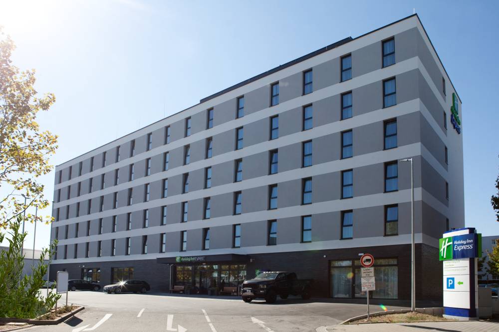 Holiday Inn Exp Raunhaim